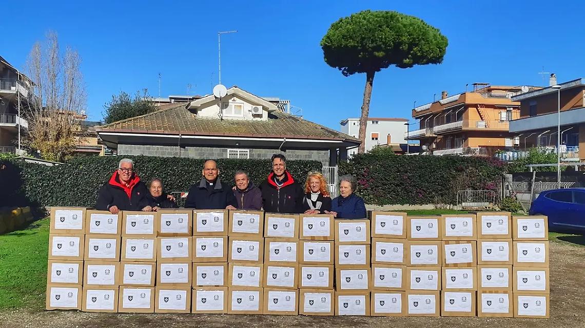 Cinquecento chili di beni di prima necessit&agrave; per le famiglie bisognose