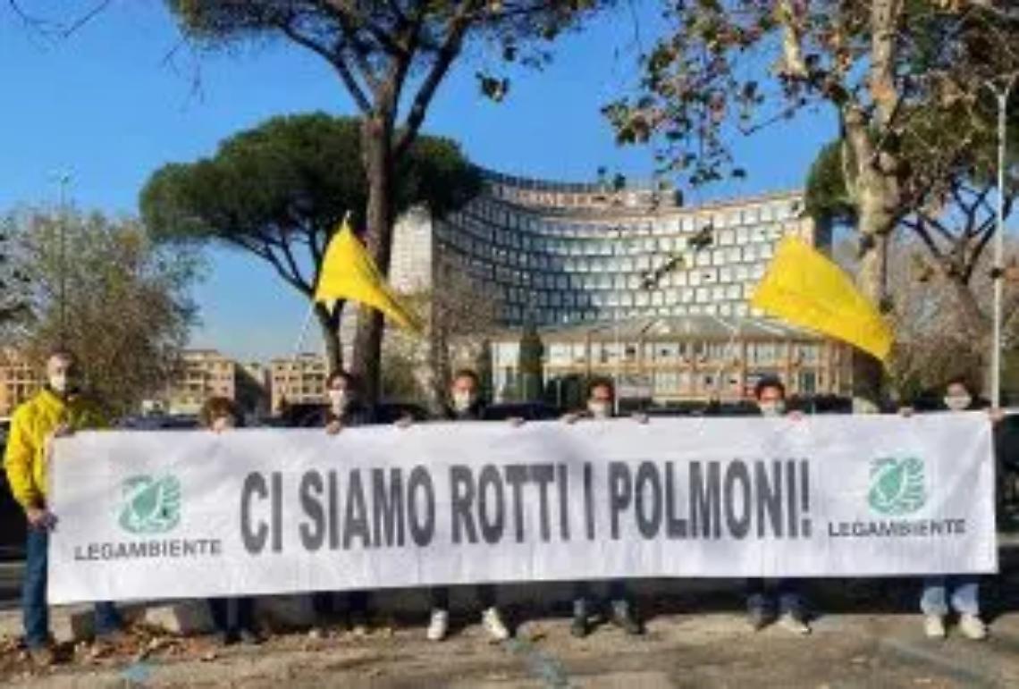&laquo;Smog e polveri sottili, valori alle stelle&raquo;