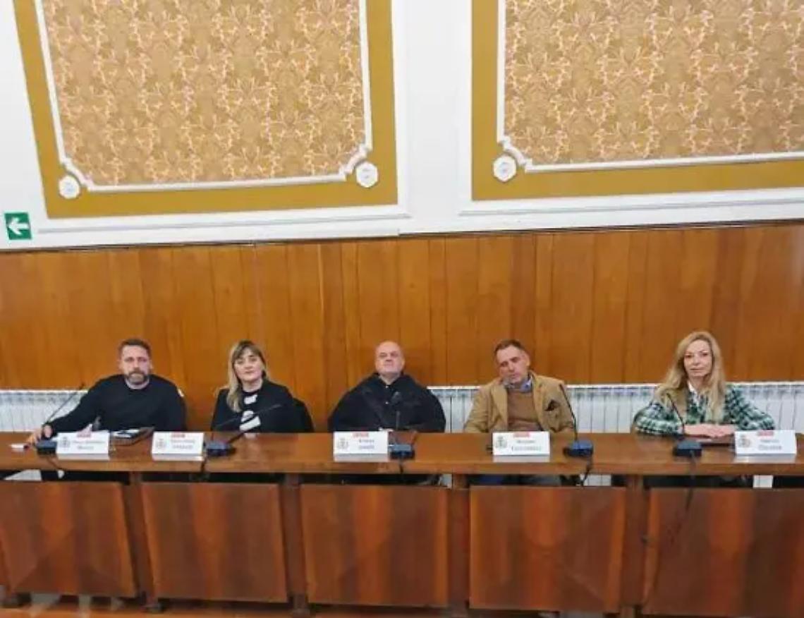 &ldquo;Irruzione&rdquo; dei carabinieri in Comune