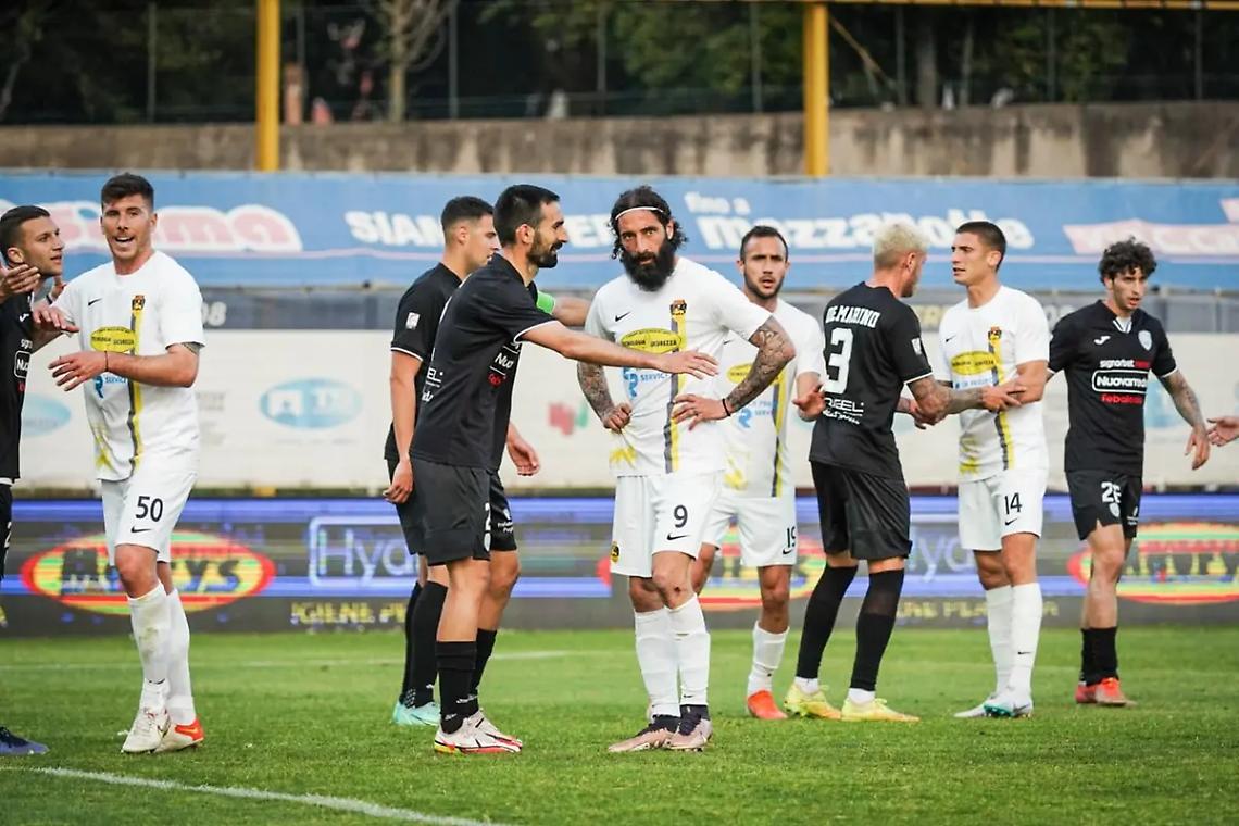 Addio 2023, annus horribilis per le vicende del calcio provinciale ai massimi livelli