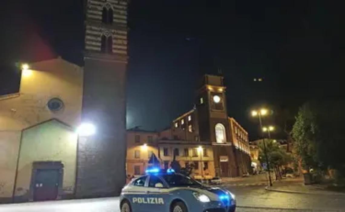 Viterbo: coltellata alla gola, muore nella notte