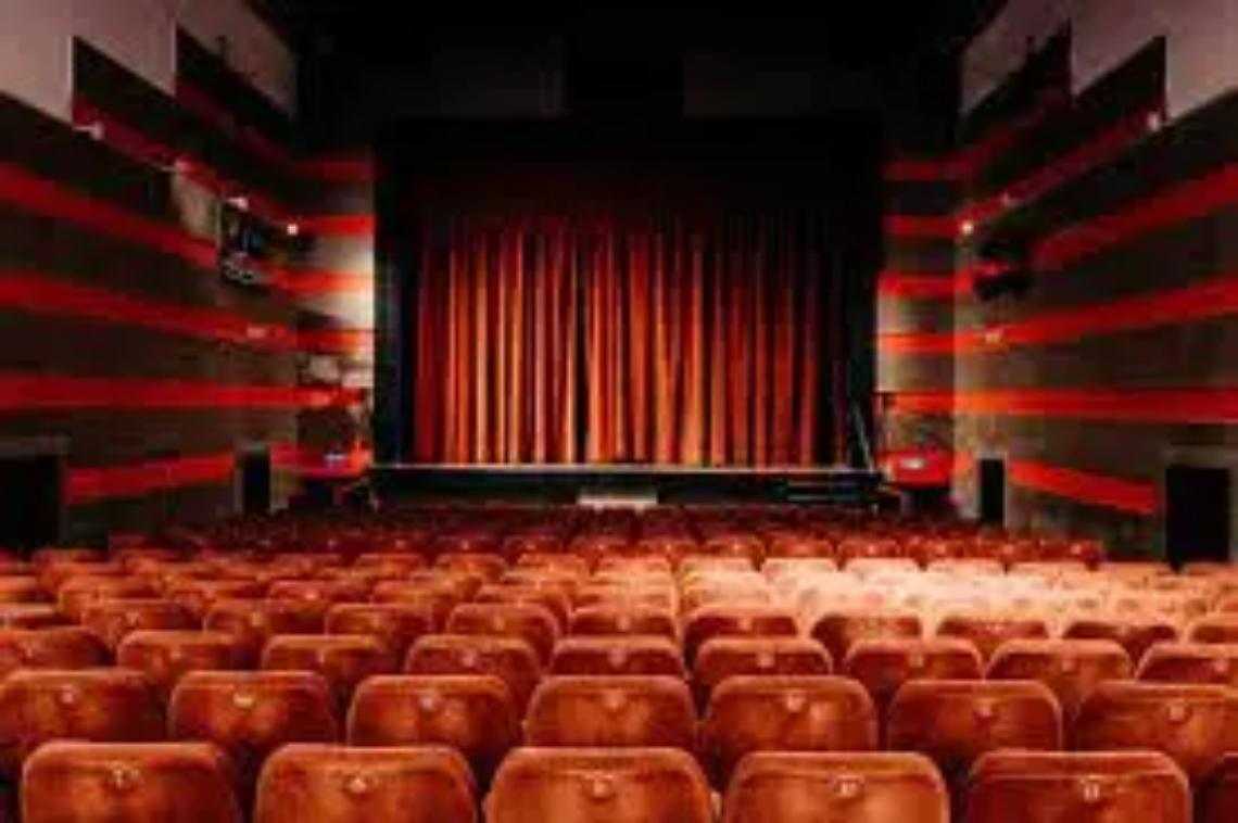 &ldquo;Incontri a teatro&rdquo;, al via il primo appuntamento