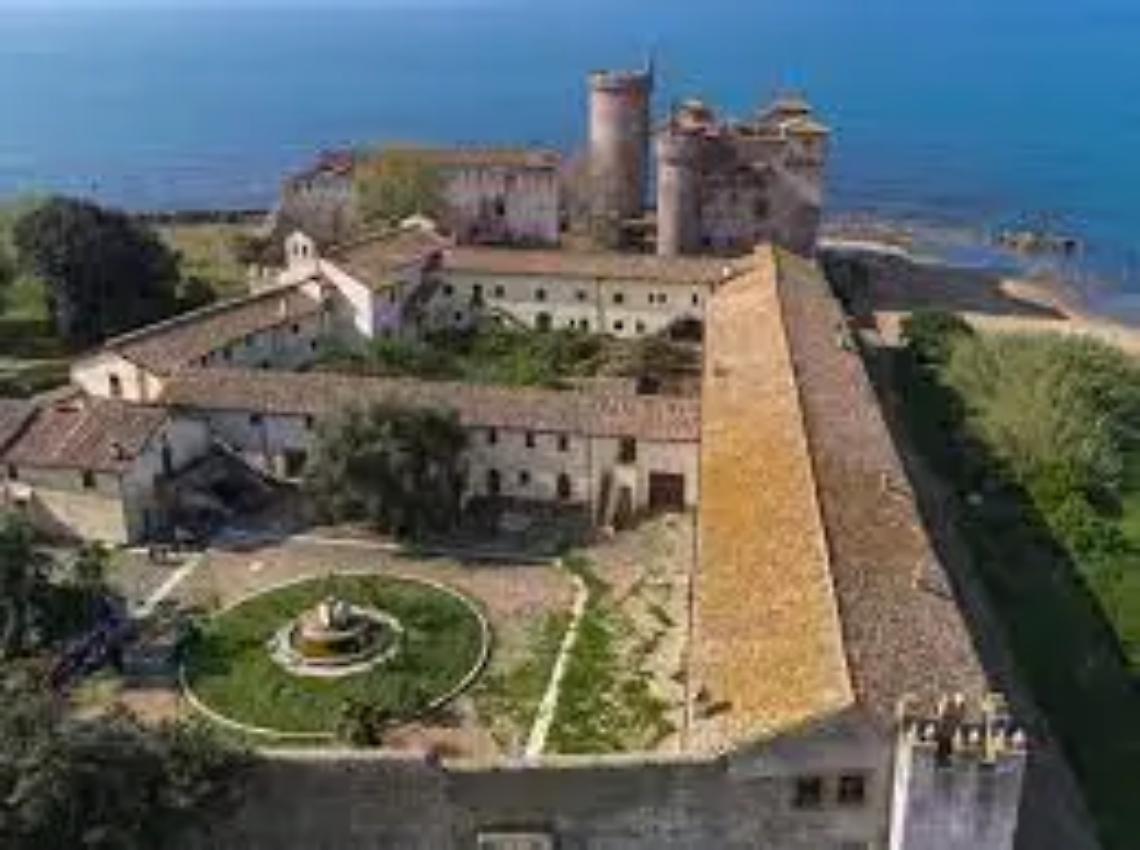 &laquo;Castello di Santa Severa, tutto sembra fermo&raquo;