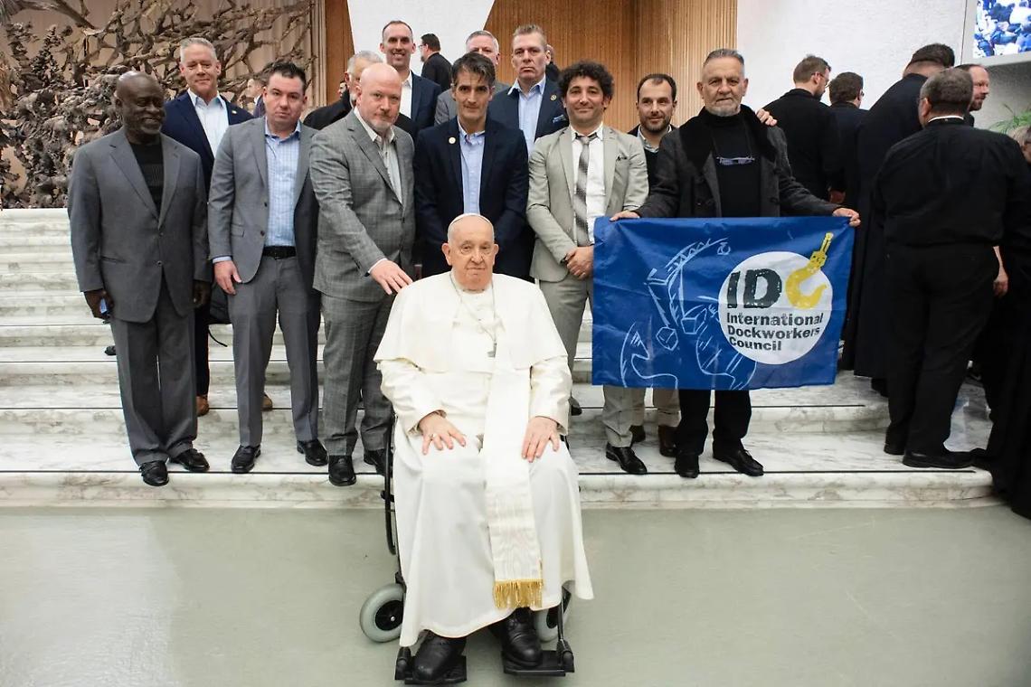 Portuali da Papa Francesco, Scilipoti: &laquo;Una grande emozione&raquo;