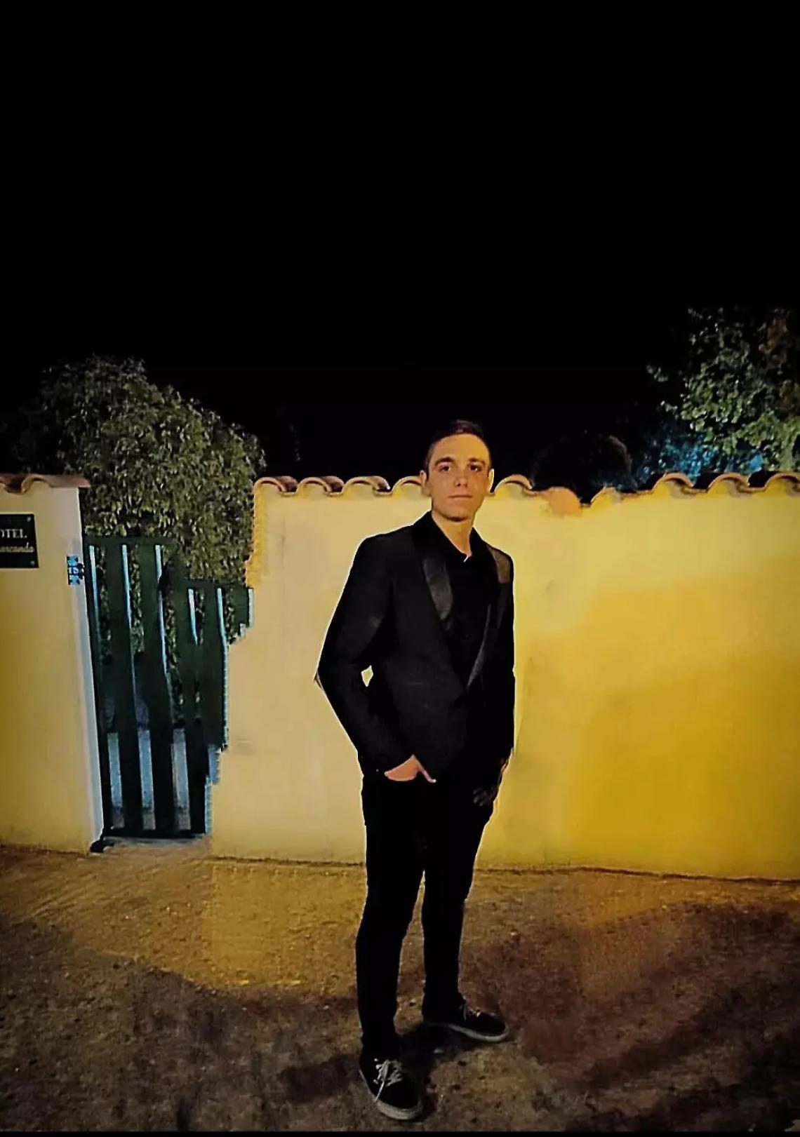 Il buongiorno e l'oroscopo di oggi