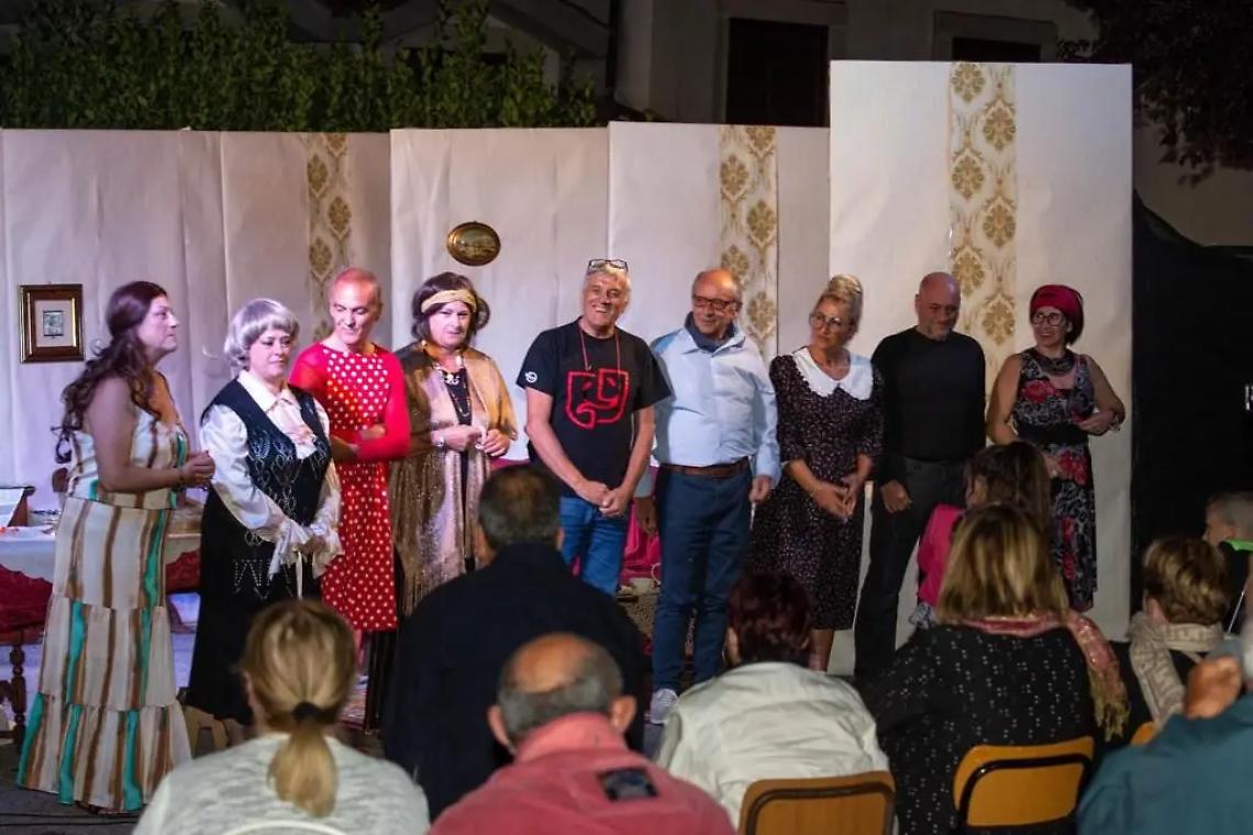 &ldquo;Un&rsquo;ora in vostra compagnia&rdquo;: all&rsquo;oratorio spettacolo teatrale