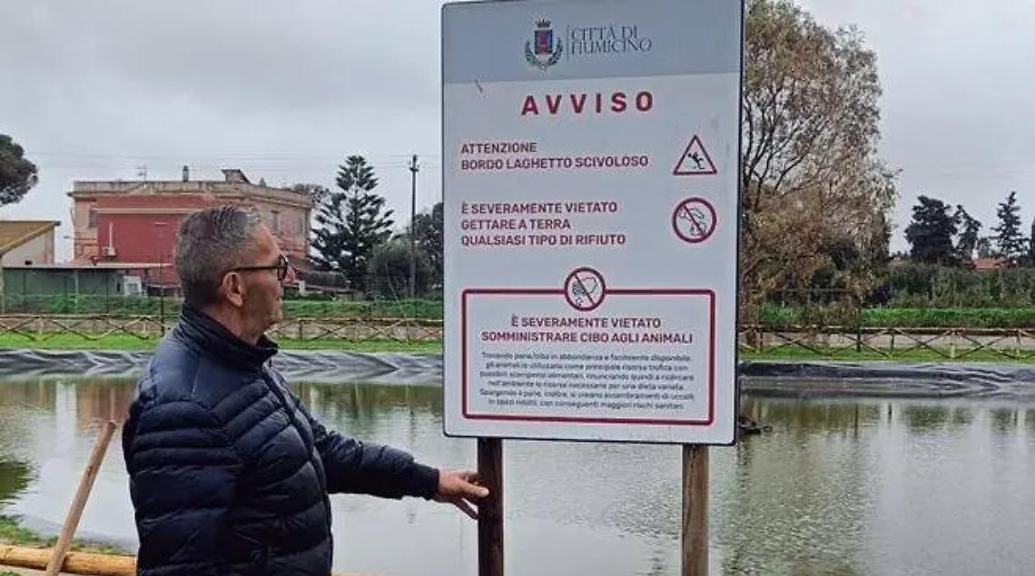 &ldquo;Vietato dare cibo agli animali&rdquo;: a Villa Guglielmi arrivano i cartelli informativi