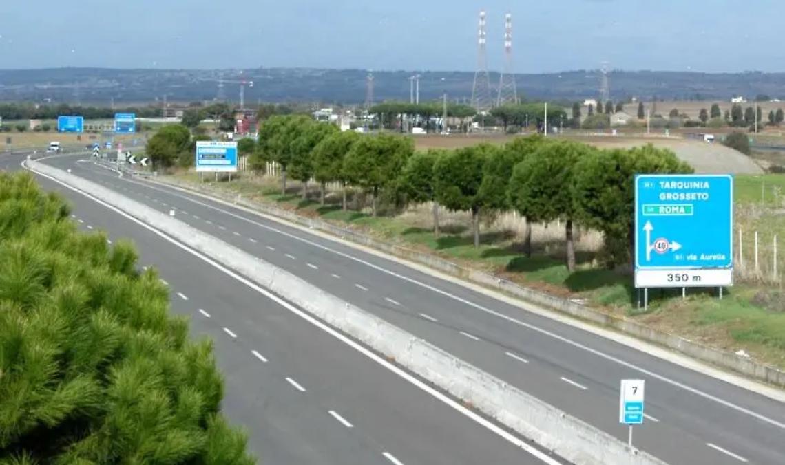 &laquo;Bene il completamento della Tirrenica, fondamentale per rafforzare la connessione con il porto di Civitavecchia. E&rsquo; un asse vitale per il commercio e l&rsquo;industria della regione Lazio&raquo;
