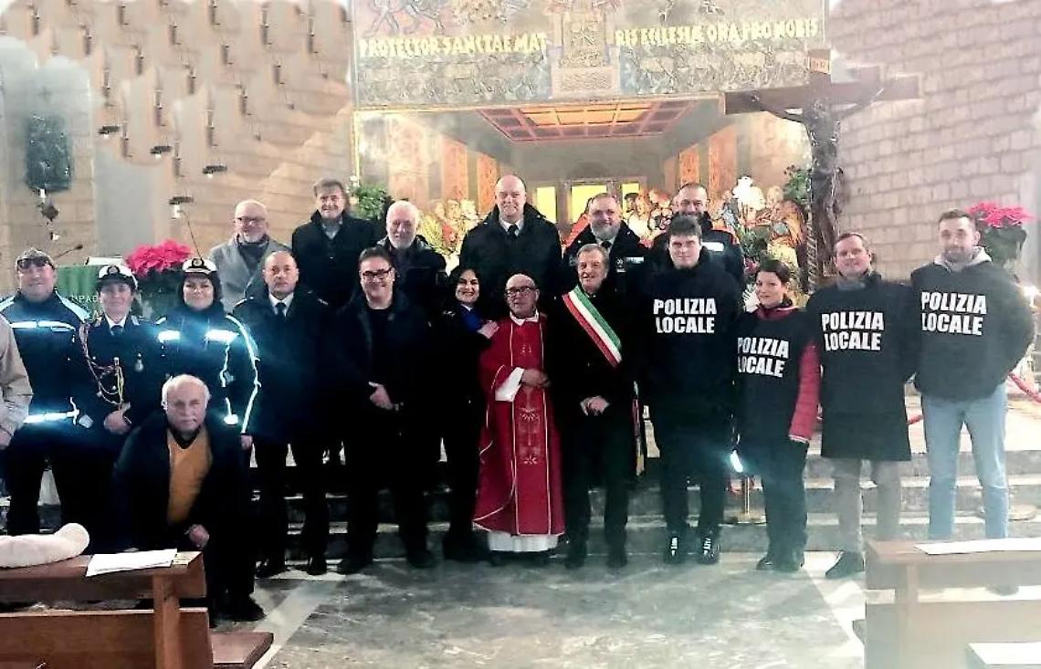 Santa Marinella, celebrato San Sebastiano: salutati i quattro nuovi agenti della Polizia locale