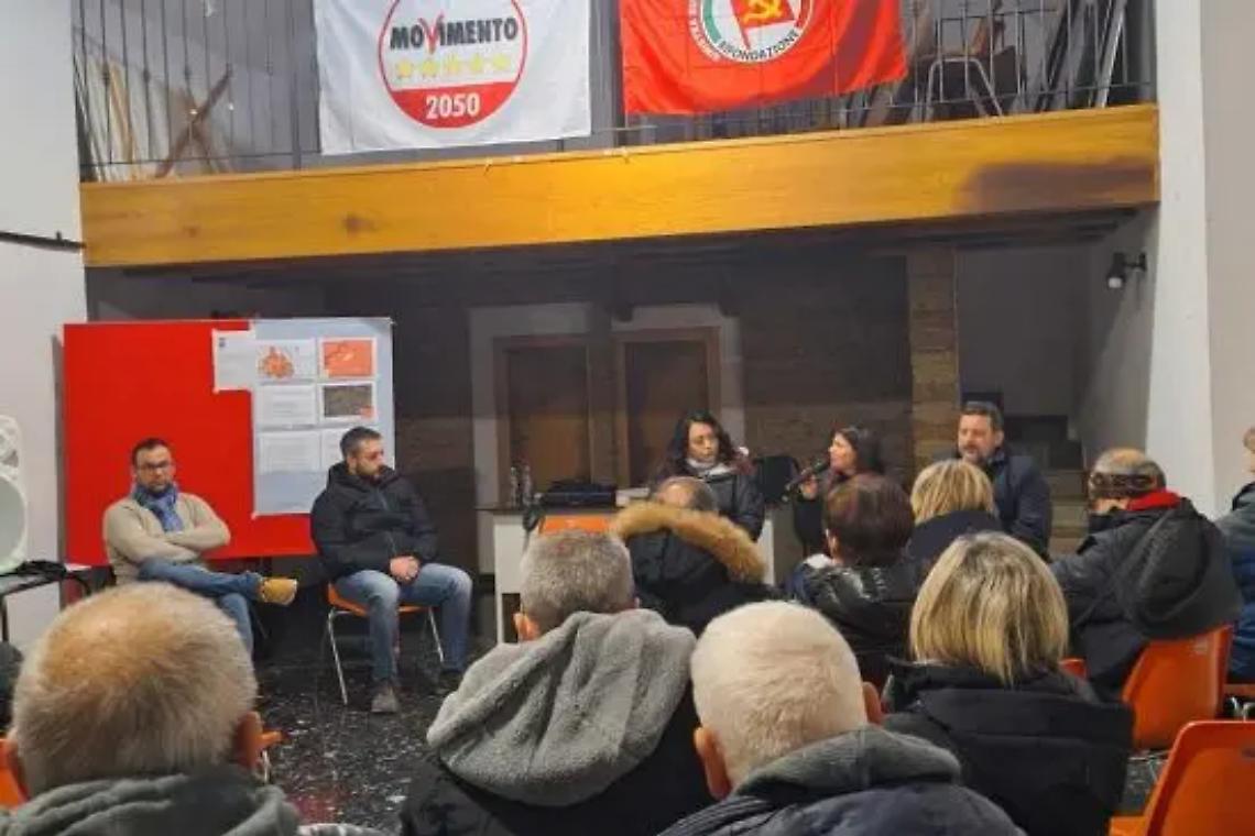 &laquo;La legge per l&rsquo;acqua pubblica viene tenuta nel cassetto da troppi anni&raquo;