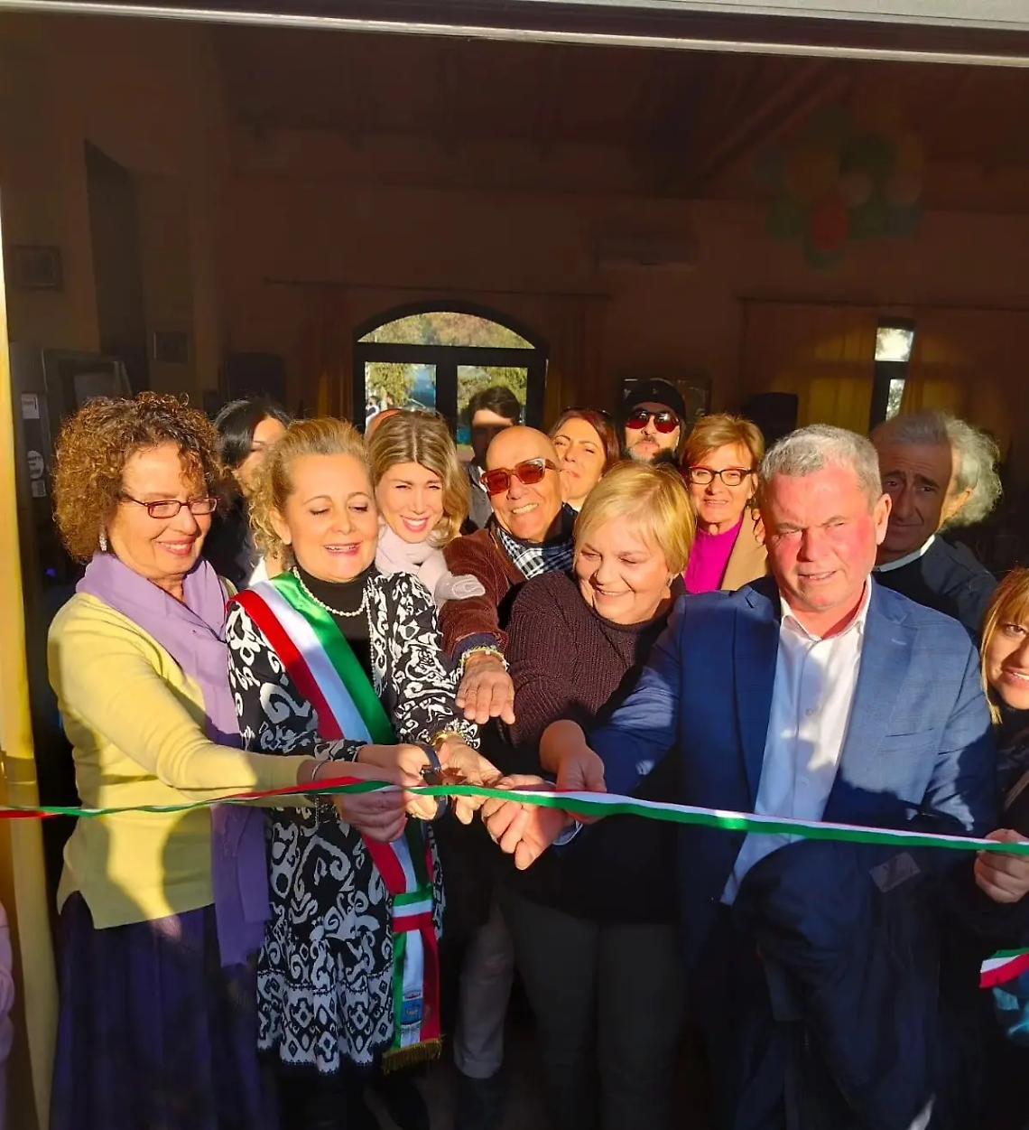 Riapre i battenti il centro anziani di via Luni