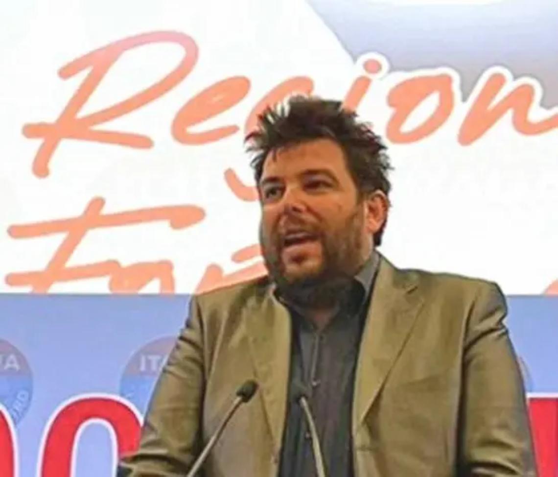 Universit&agrave; Agraria, Stella all&rsquo;attacco