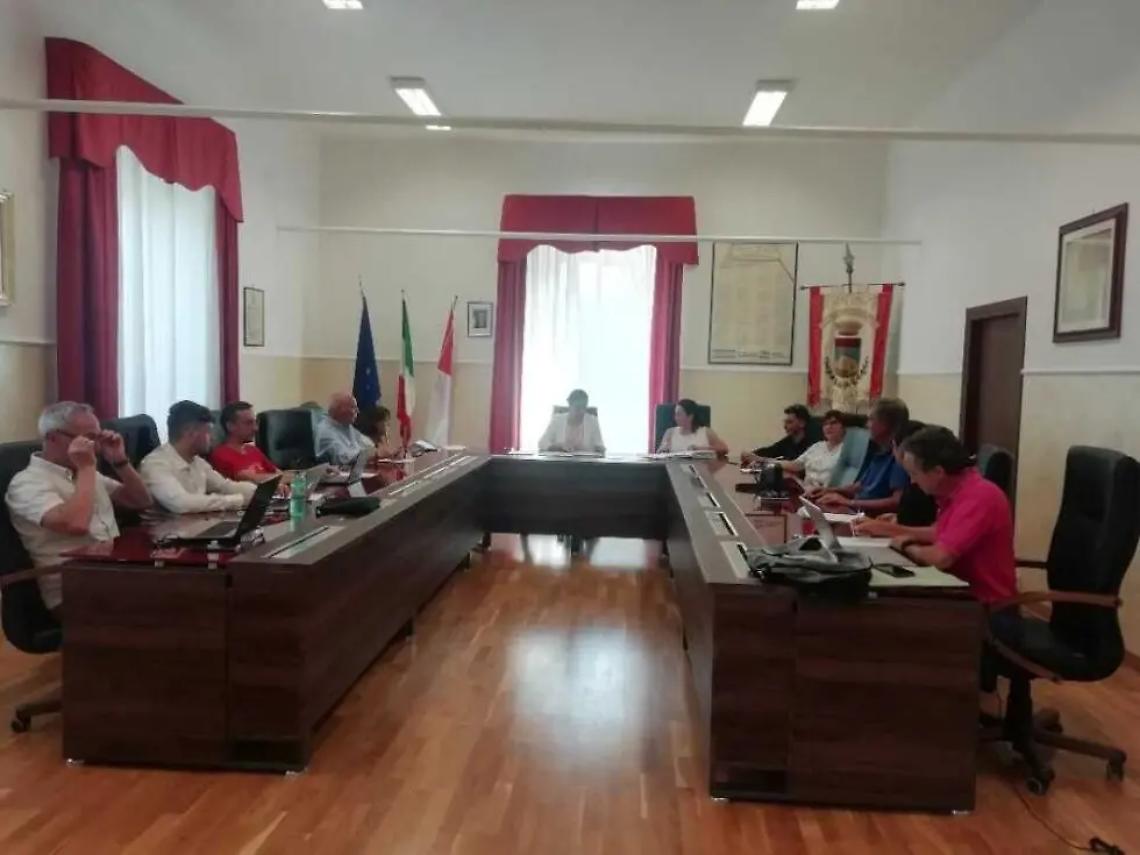 &laquo;Dieci milioni per gli edifici storici e le scuole. Dopo il Claudio via al restyling della Rocca&raquo;