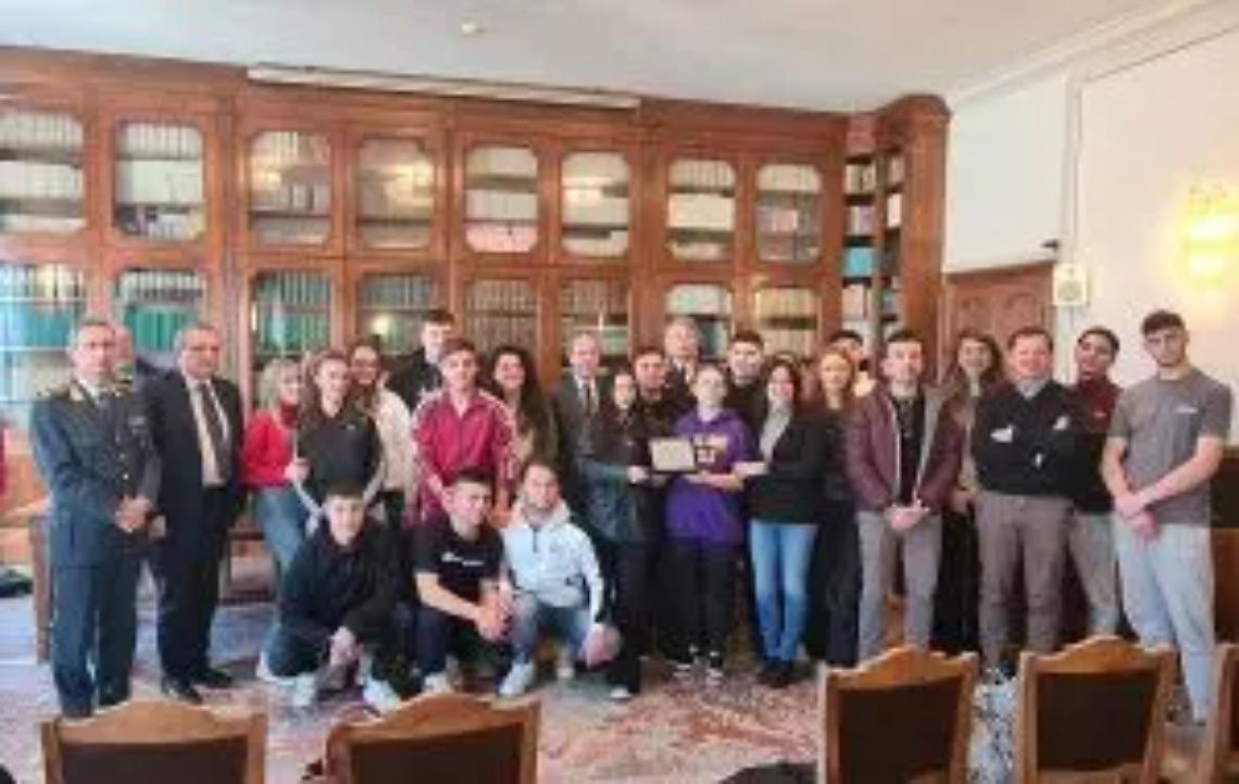 Dal prefetto una targa ricordo per l&rsquo;Iss Orioli