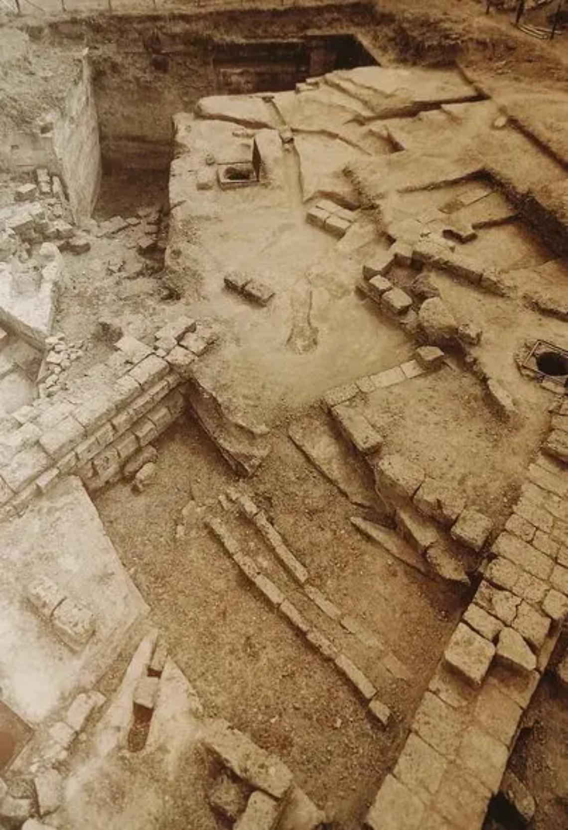 Torna alla &ldquo;luce&rdquo; un complesso sepolcrale scavato nel 1850