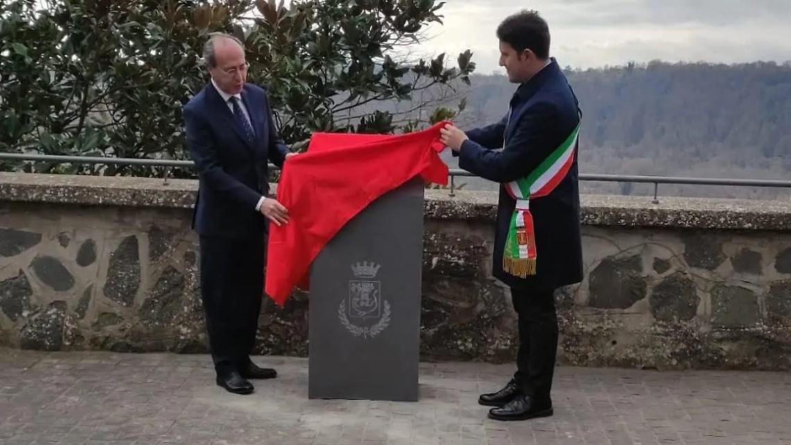 Una piazza intitolata ai martiti delle Foibe