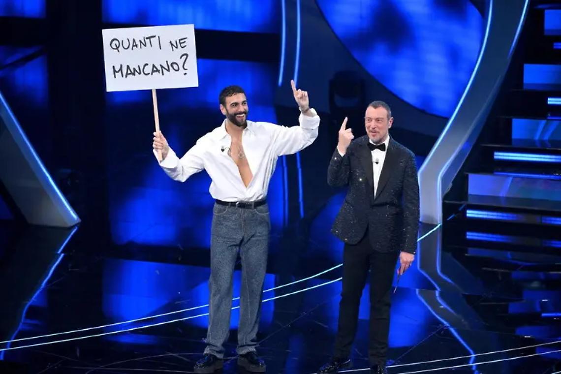 Tutti pazzi per Marco Mengoni