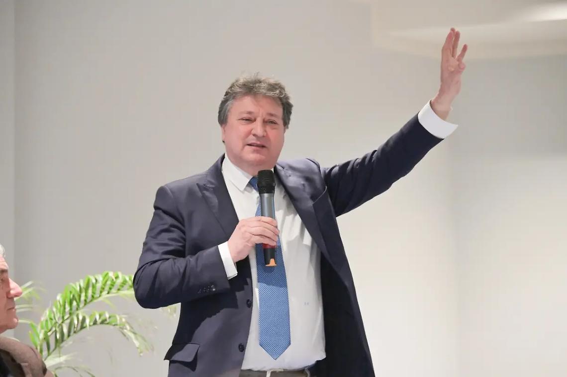 Fazzone: &laquo;Tedesco? Errare &egrave; umano, perseverare diabolico&raquo;