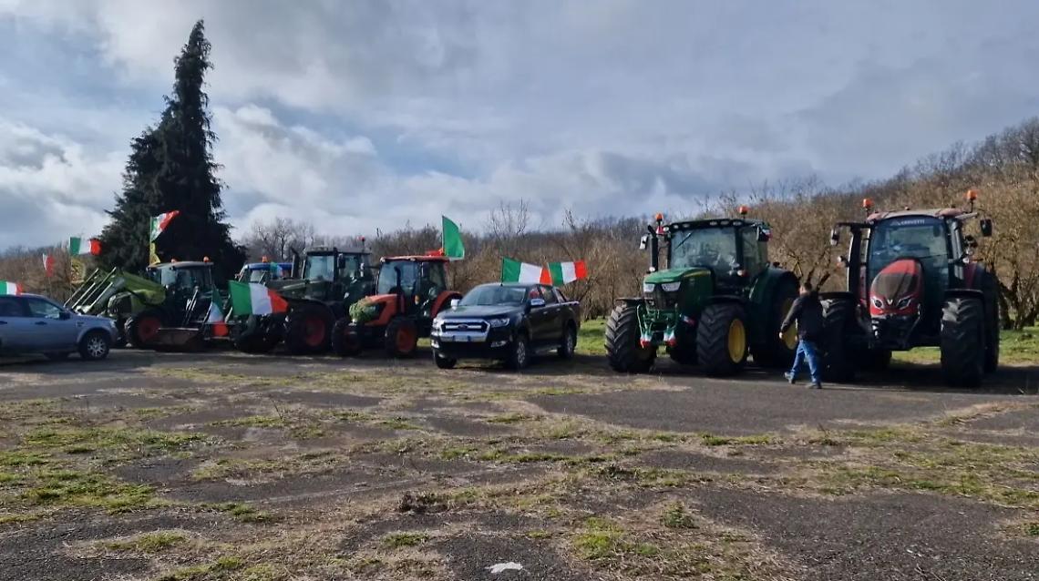Doppio presidio degli agricoltori della Tuscia