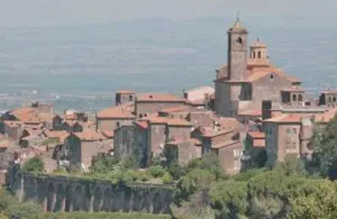 Lavori in corso interruzione flusso idrico