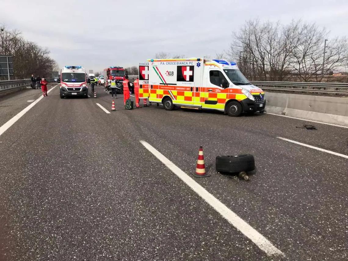 Auto sbanda sull&rsquo;Aurelia: un ferito