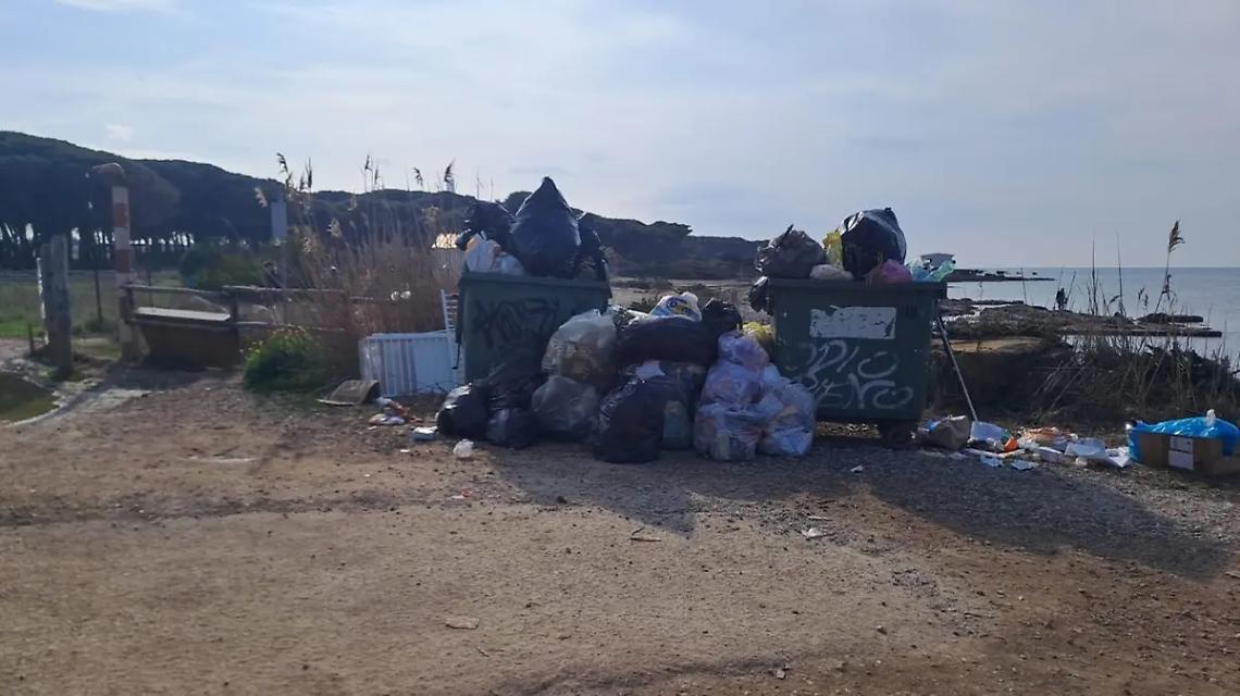 Frasca, tra rifiuti e degrado