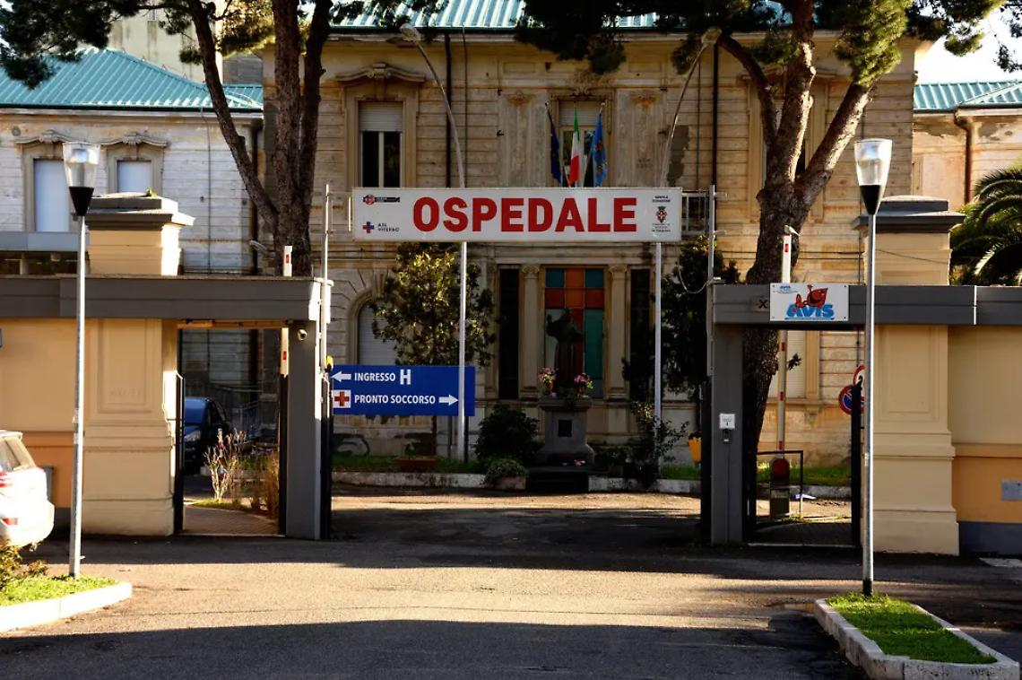 &laquo;Due bravi medici hanno lasciato l&rsquo;ospedale per disperazione&raquo;