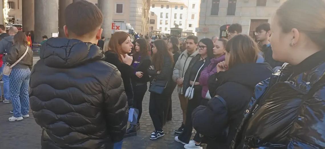 Gli studenti dell&rsquo;alberghiero guide turistiche per un giorno