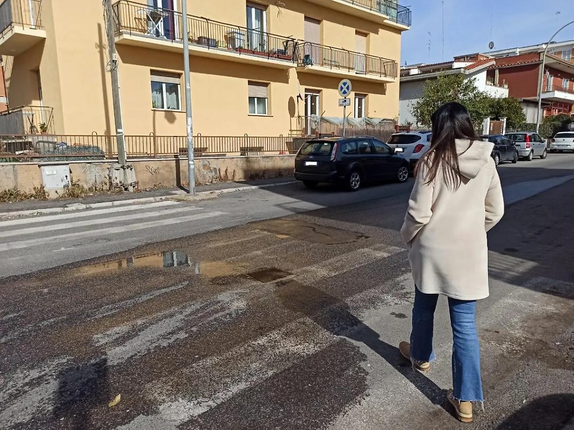 Perdita d&rsquo;acqua in via Napoli, il guasto si presenta ogni mese