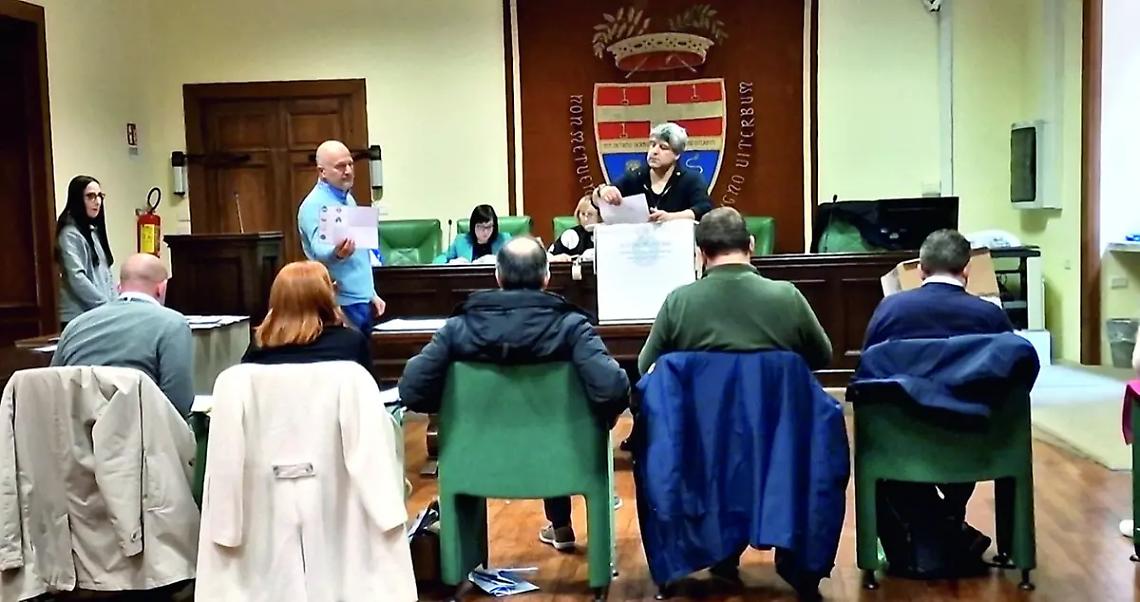 Provinciali, pareggio Fdi-Pd: 4 consiglieri a testa