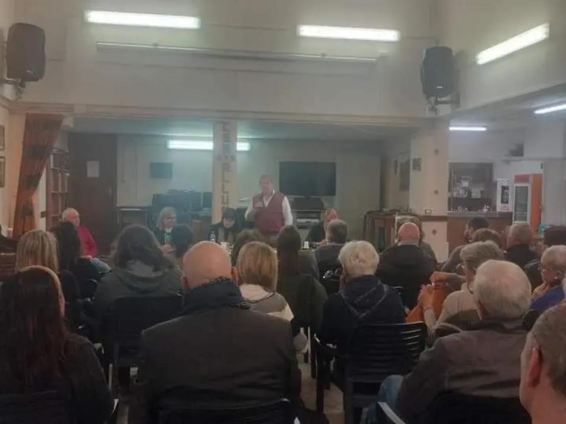 &laquo;Riattivare il dibattito politico con le persone e per le persone&raquo;