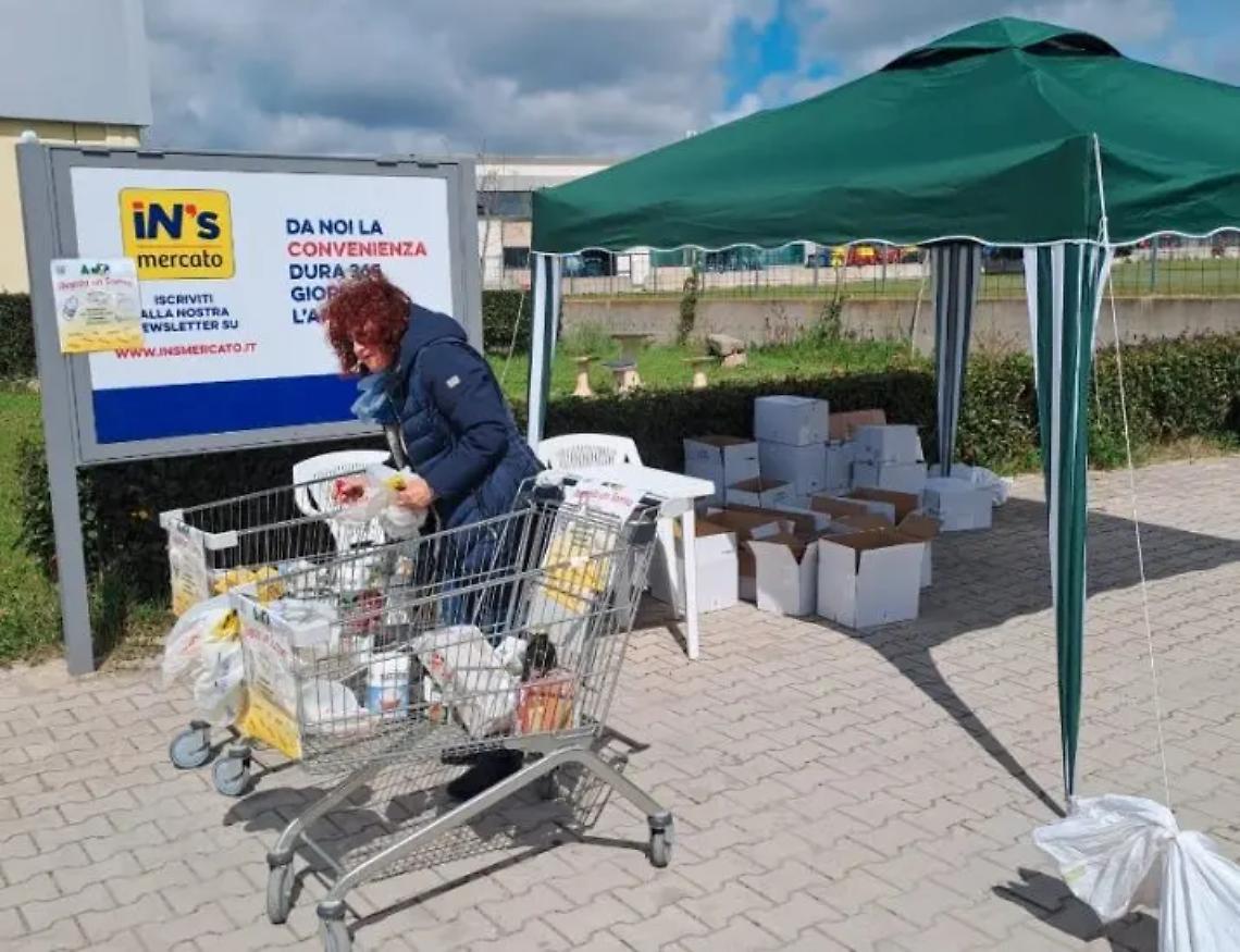 Alma, bene la raccolta alimentare a Tarquinia
