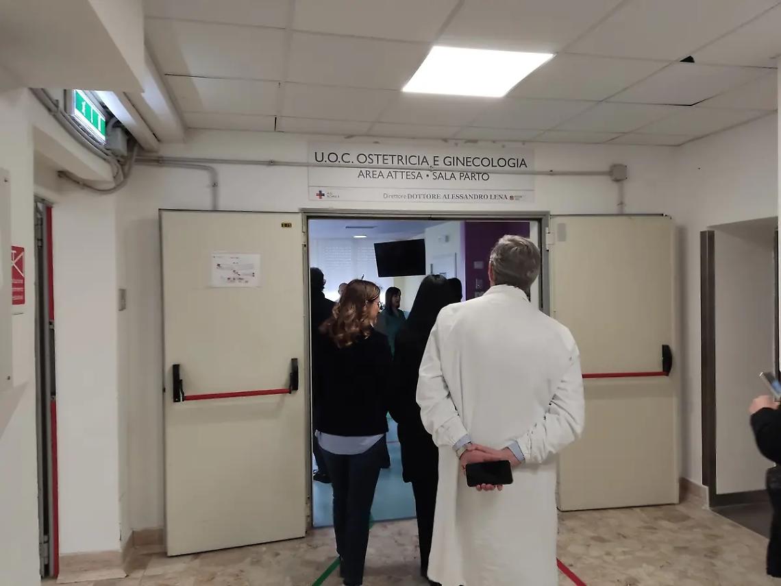 Lavori a Ostetricia-Ginecologia, la Asl cambia ditta per inandempienza