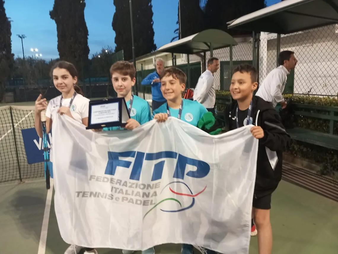 L&rsquo;Asd Tarquinia Under 12 si laurea campione regionale del torneo italiano a squadre Fitp Junior Program