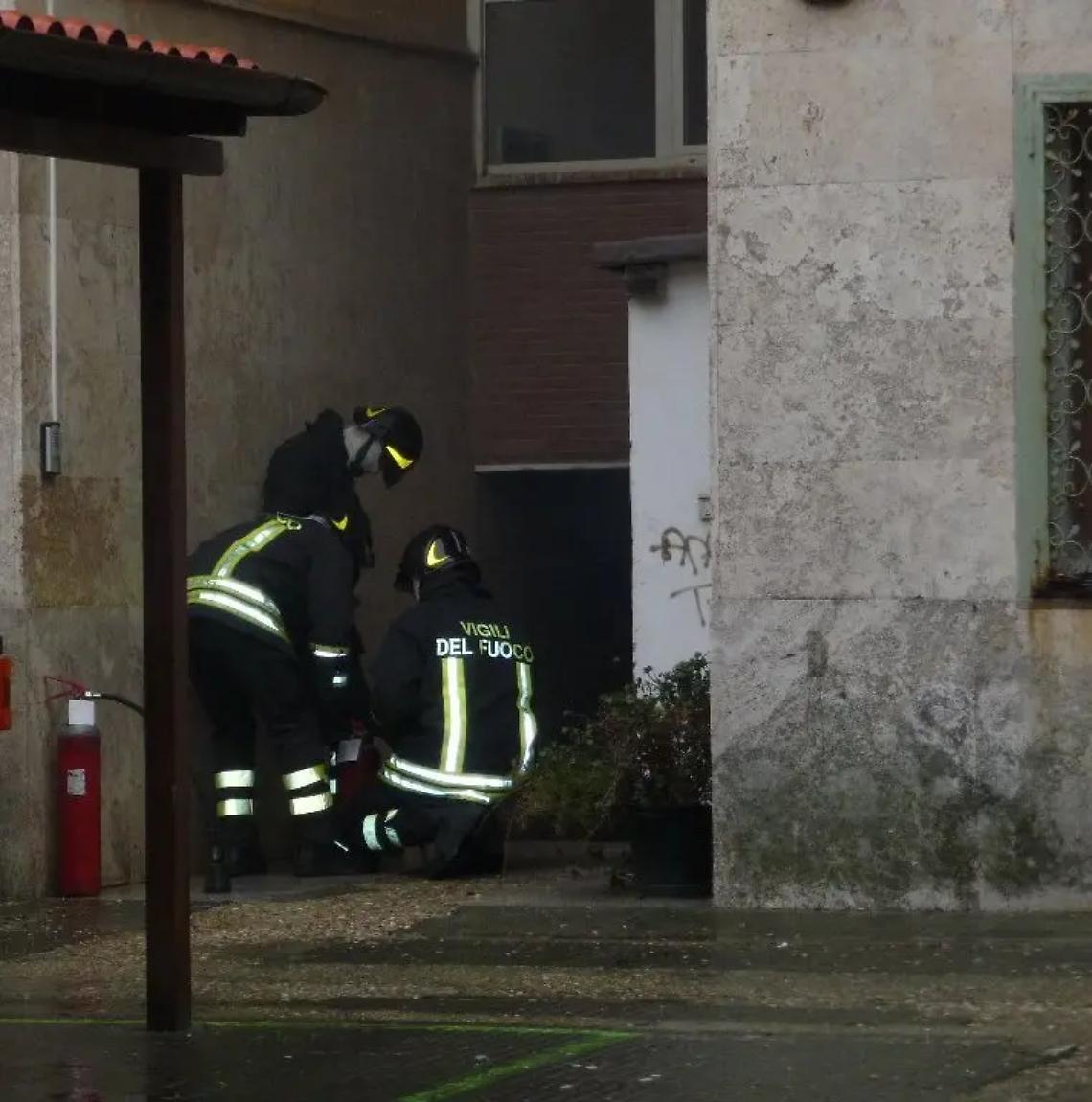 Trovato morto in casa, il decesso di un ex militare risale a diversi giorni fa