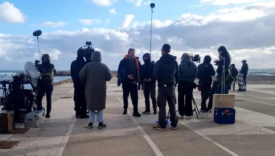 Lungomare trasformato in set: ciak per &lsquo;&rsquo;Supereroi&rsquo;&rsquo;