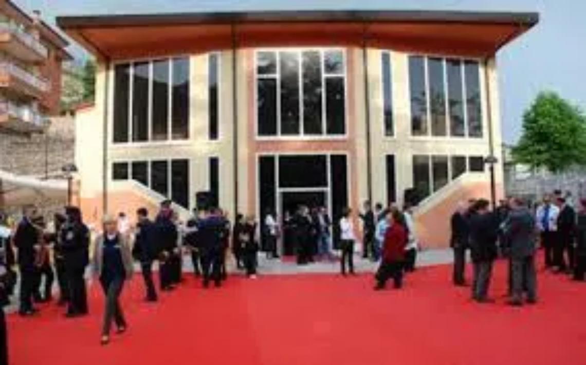 In scena l&rsquo;esilarante commedia di David Norisco