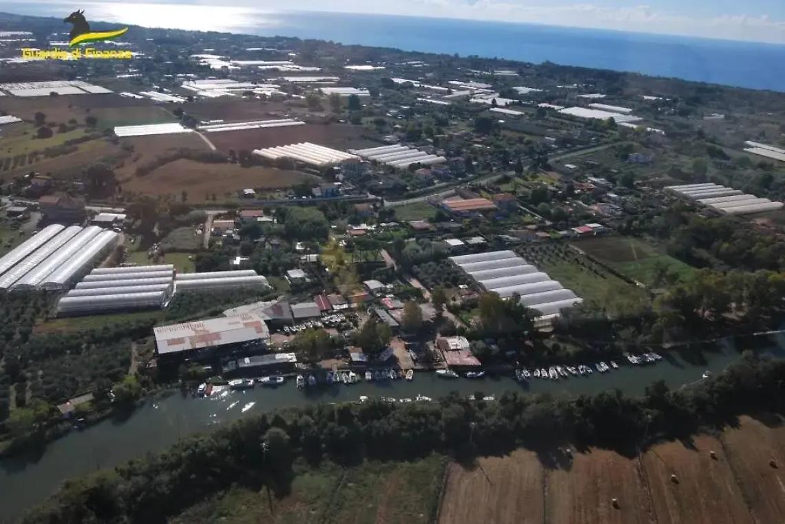 Sequestrata discarica abusiva