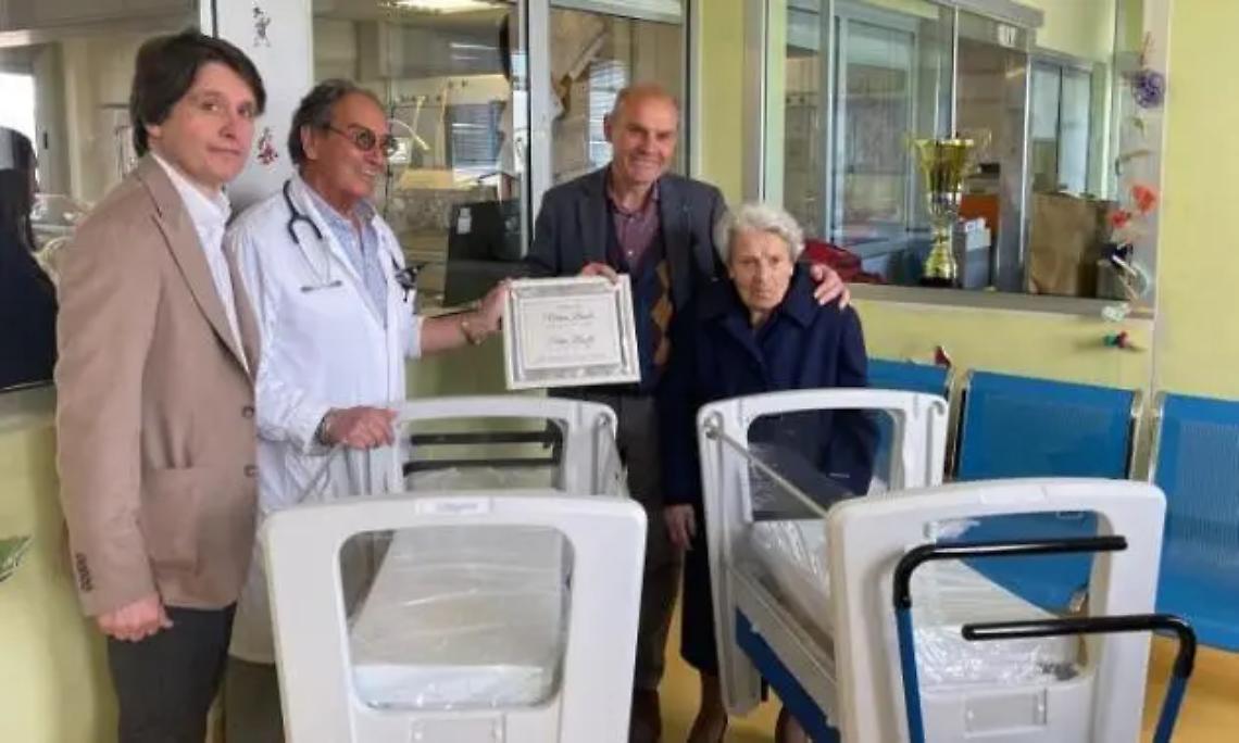 Donate due culle neonatali al reparto di Pediatria