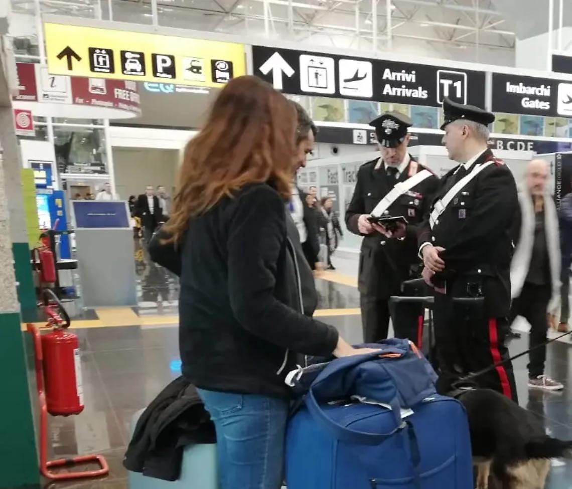 Tentato furto al duty free dell&rsquo;aeroporto: denunciato