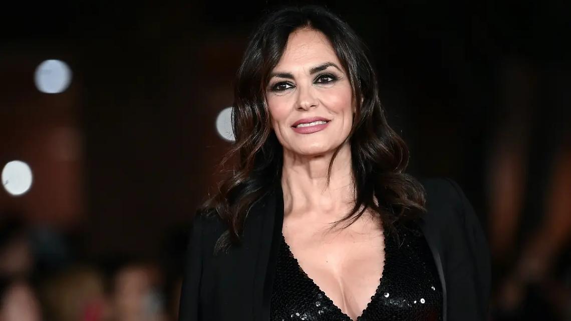 Maria Grazia Cucinotta superstar al cinema Moderno