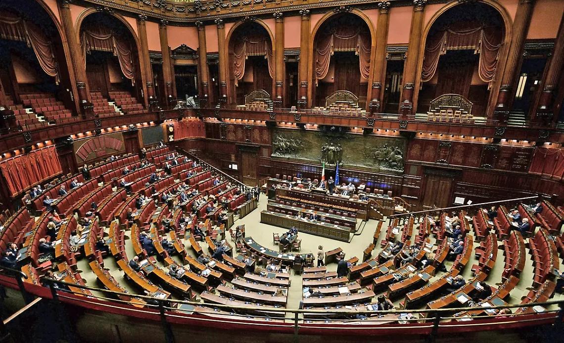 Il caso Piero Fassino e la denuncia per tentato furto all&rsquo;Aeroporto di Fiumicino