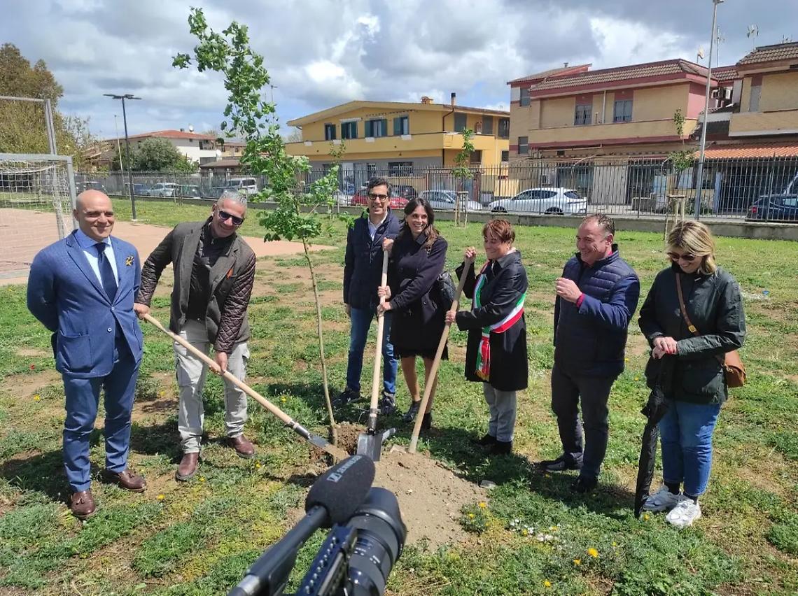 100 nuovi alberi al parco Tommaso Forti