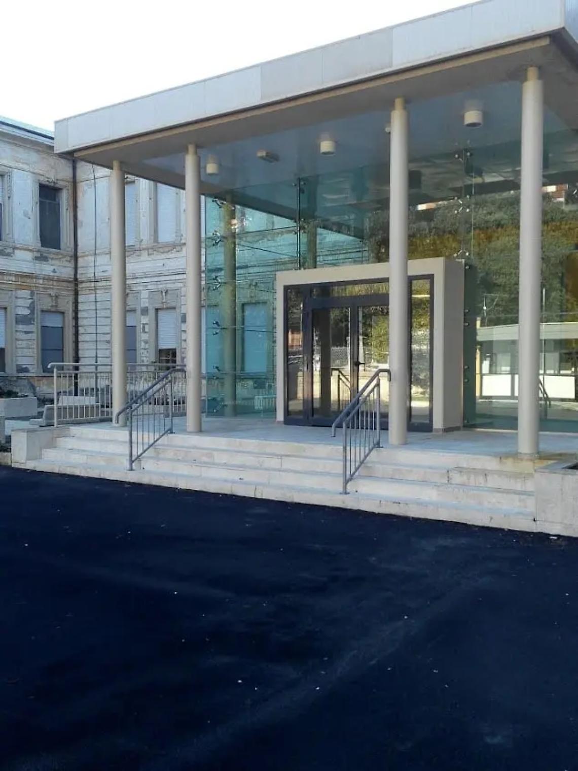 &laquo;Il vero problema &egrave; la drammatica carenza di personale sanitario&raquo;