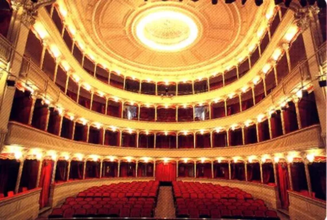 &ldquo;Giulietta e Romeo&rdquo;, gli studenti sul palcoscenico del teatro Francigena