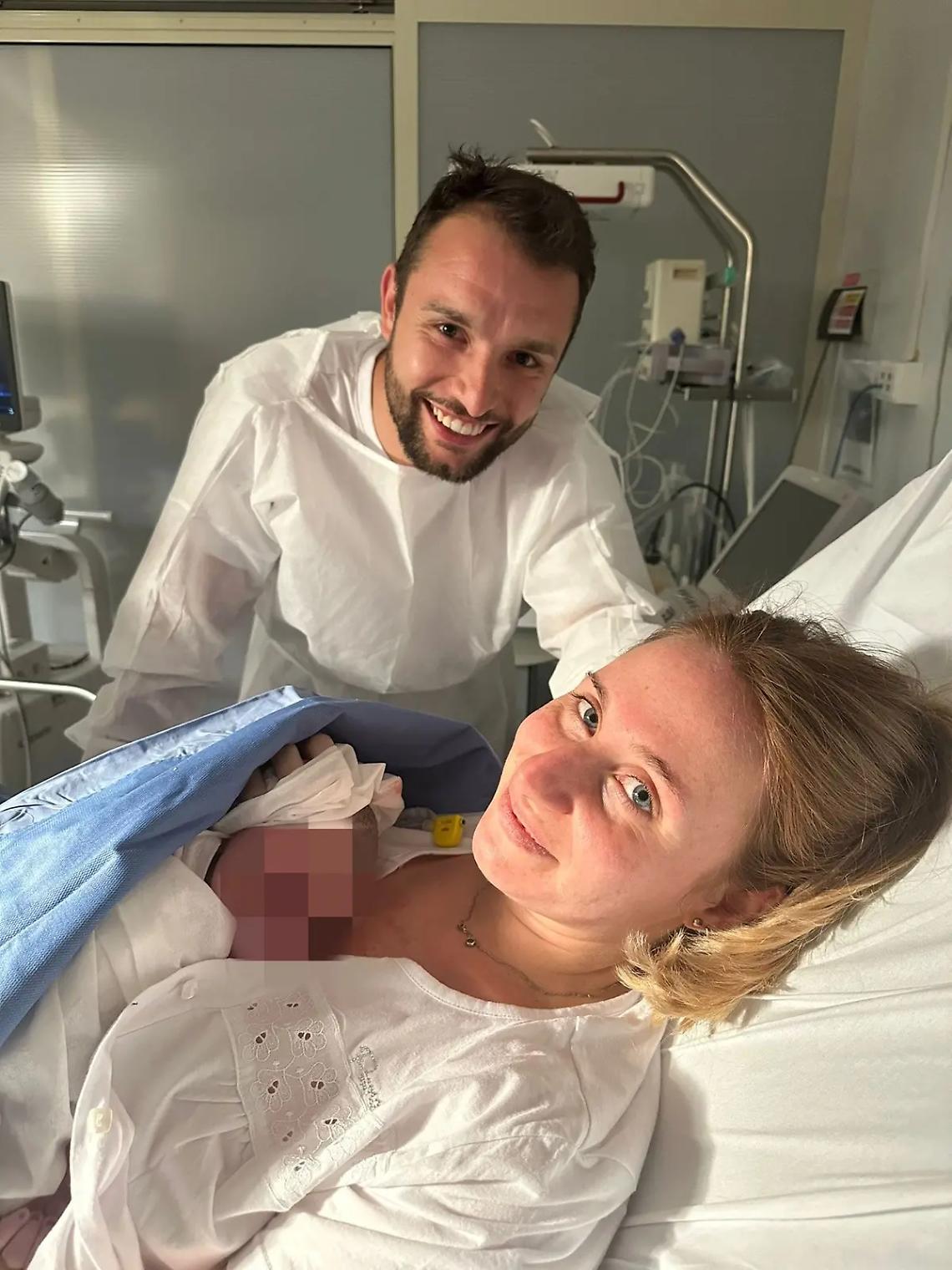 Lascia la partita per raggiungere la fidanzata in sala parto: nasce Niccol&ograve;