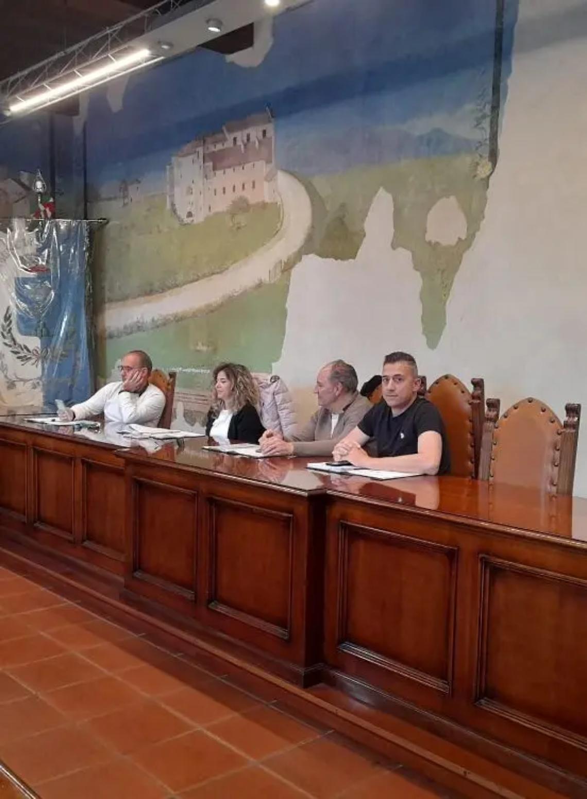 &laquo;Continua la modalit&agrave; di un uomo solo al comando&raquo;