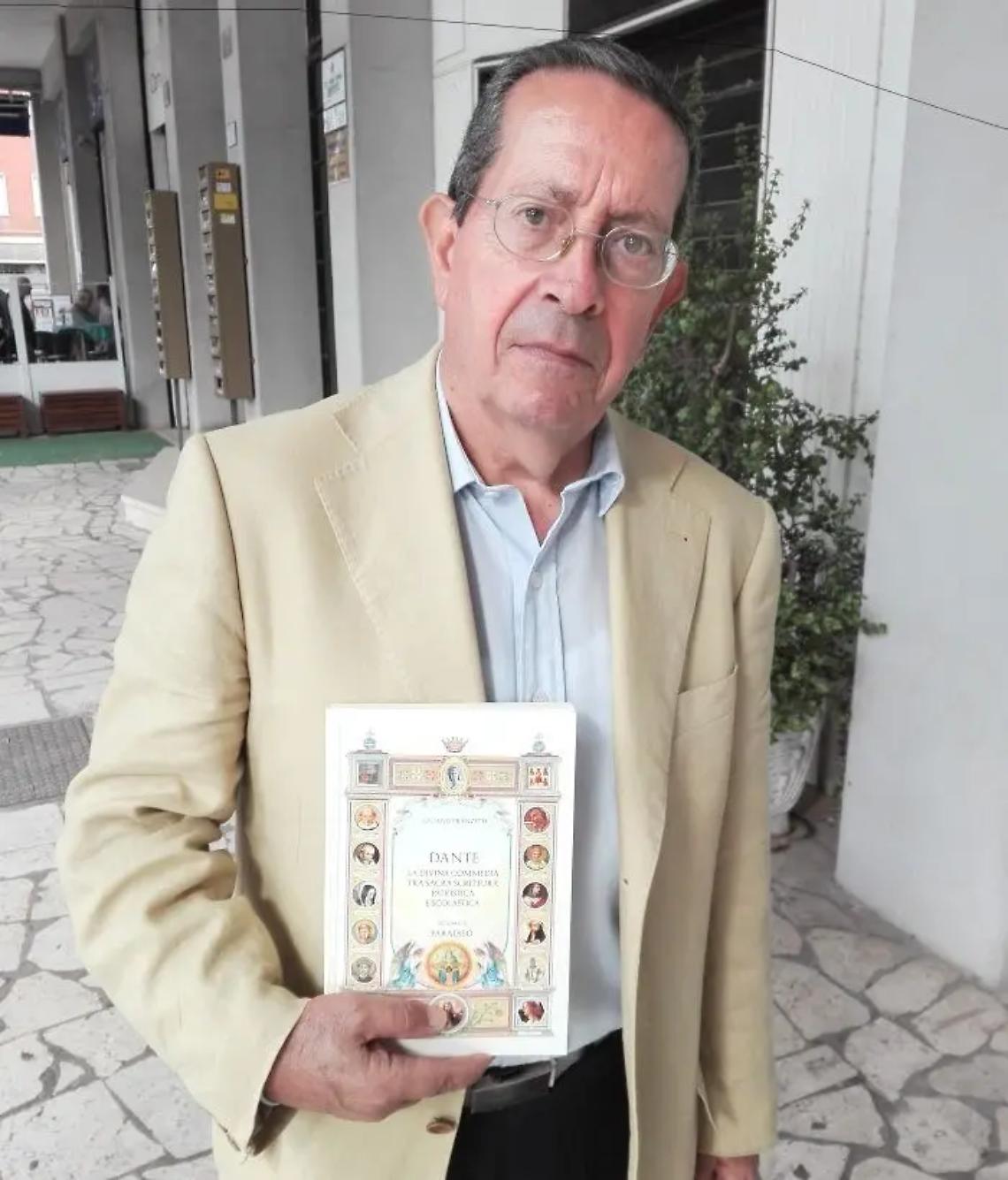 Il professor Luciano Pranzetti commenta la Divina commedia