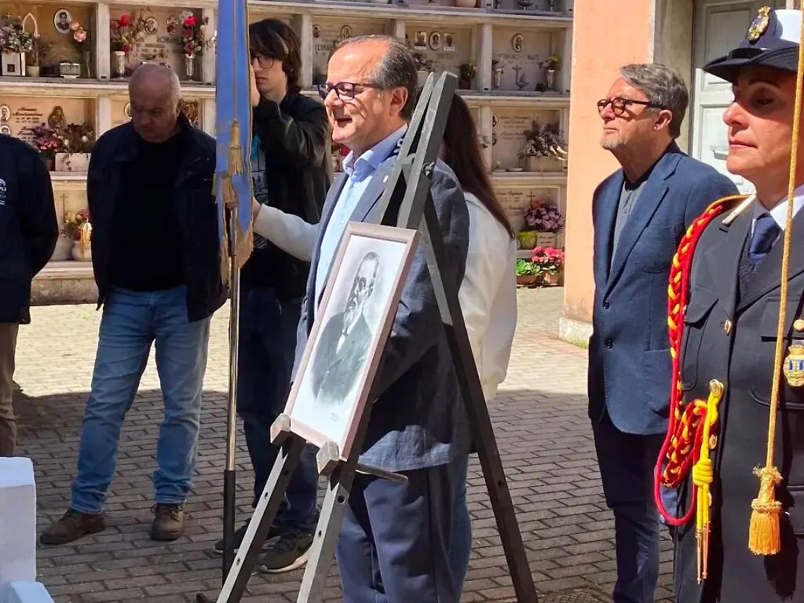 La citt&agrave; ricorda Giovan Battista Grassi