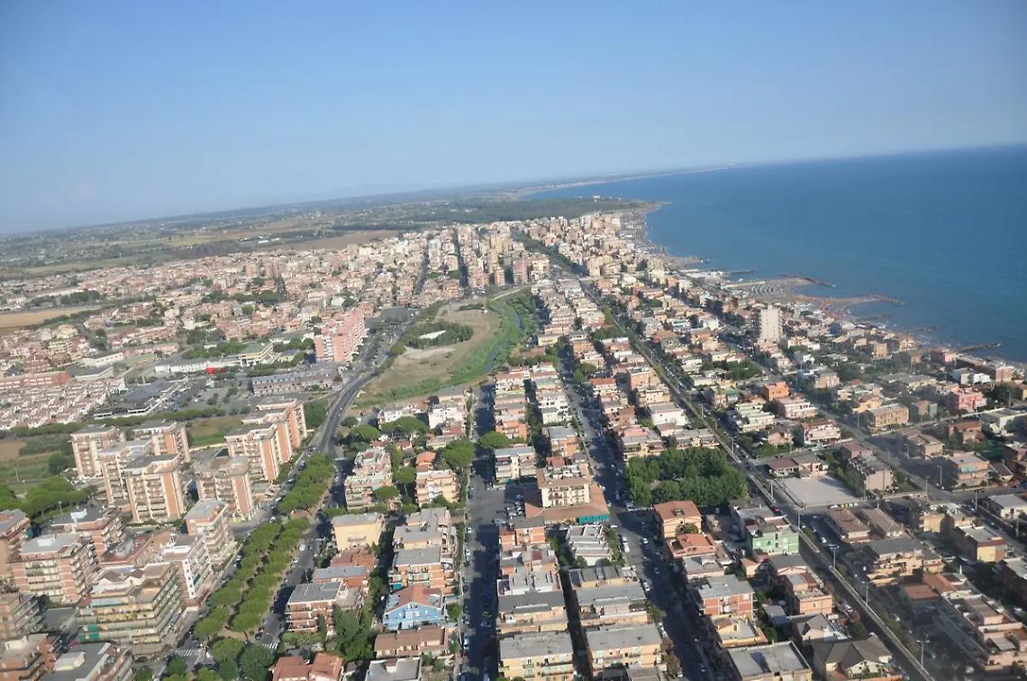 La citt&agrave; spegne 54 candeline